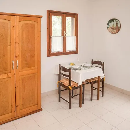 House Zelanto Mali *