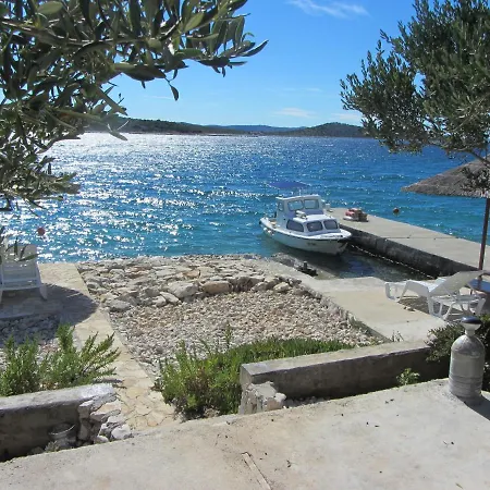 House Zelanto Mali Holiday home *