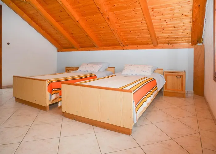 House Zelanto Mali Ferienhaus Tkon