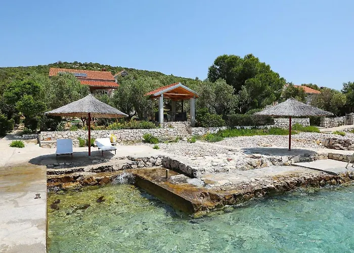 House Zelanto Mali * Tkon